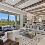 00c8ad1c8b0279a204e29007dbdcfbf3l-b1048420968od-w1024_h768_x2